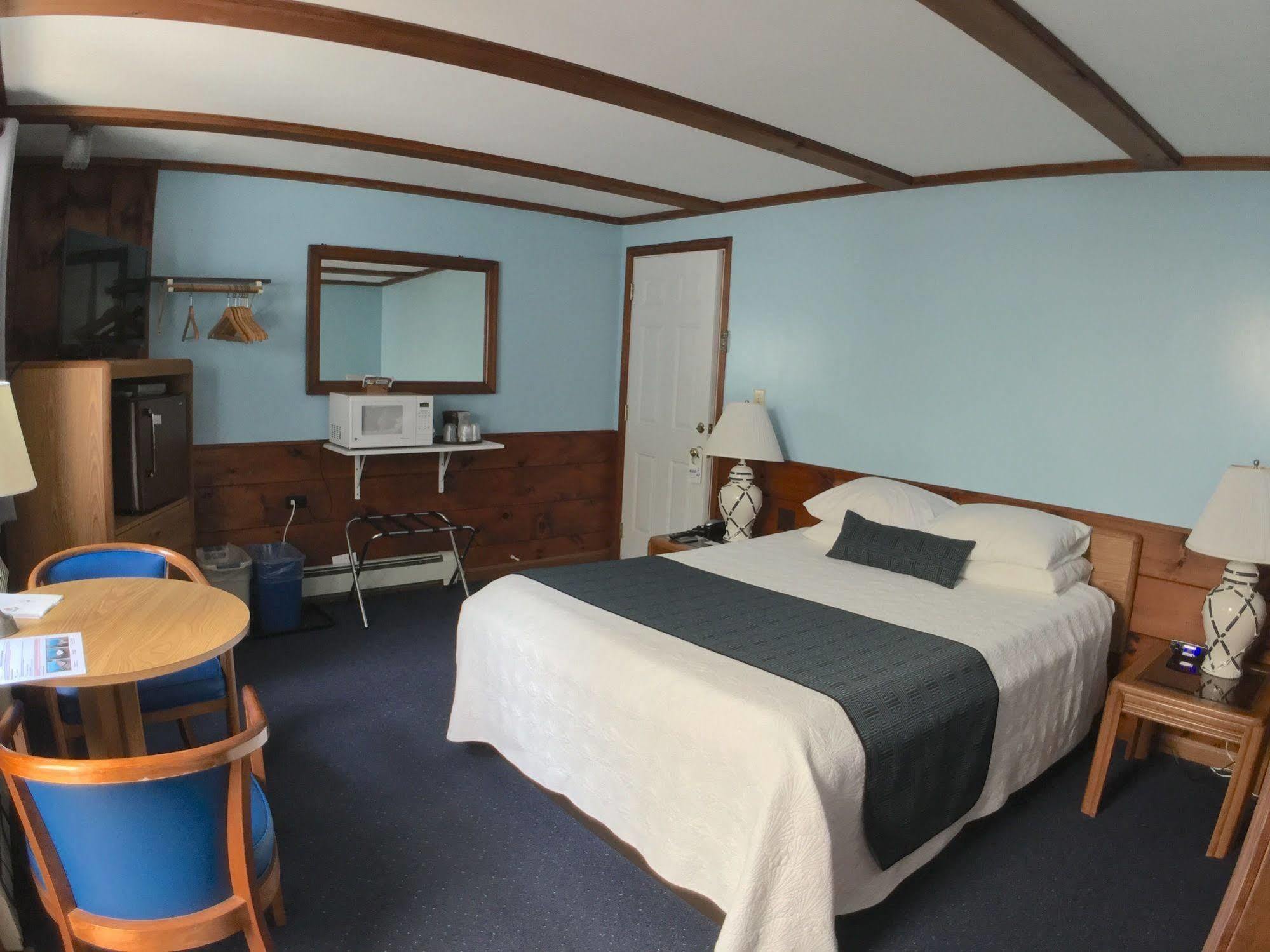 Bay Top Motel Вейрс-Бич Экстерьер фото